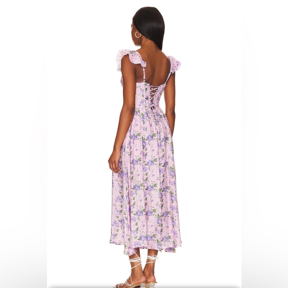 ASTR the Label Wedelia MIDI Dress in Purple Floral - Picture 4 of 8